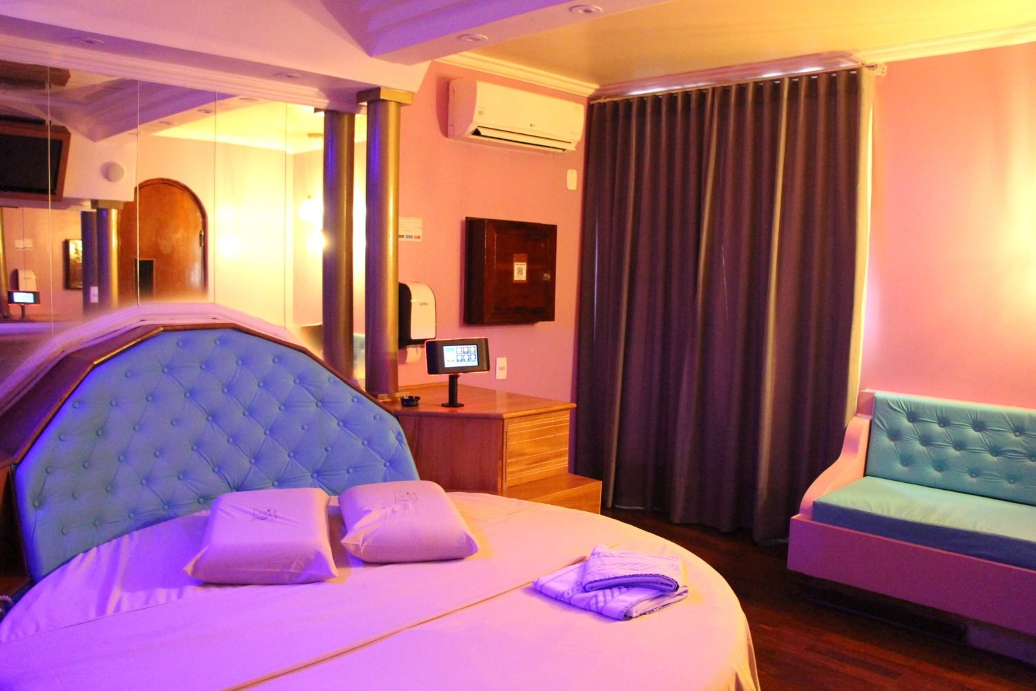 Glamour - Espacial (2)