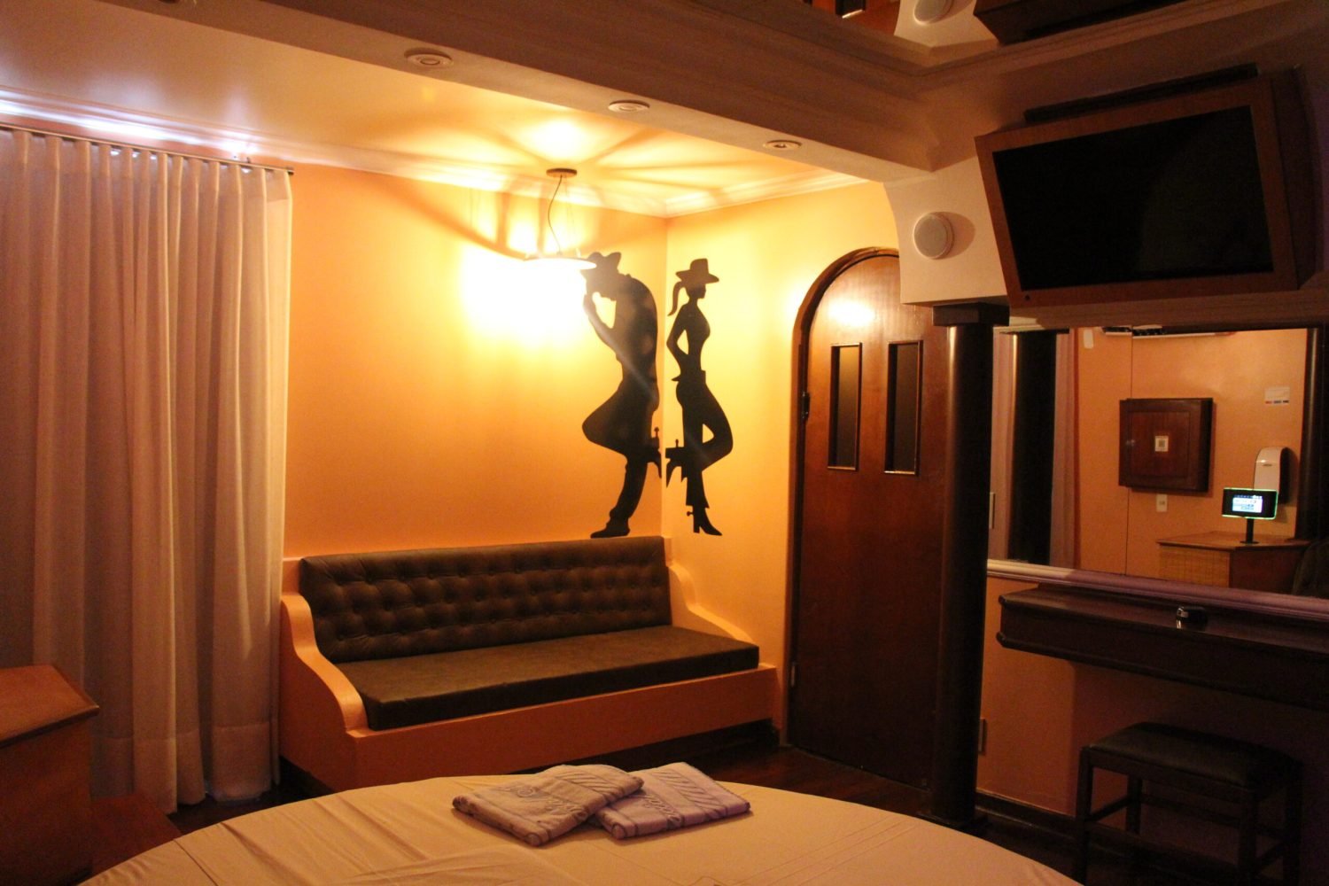 Glamour - Espacial (6)