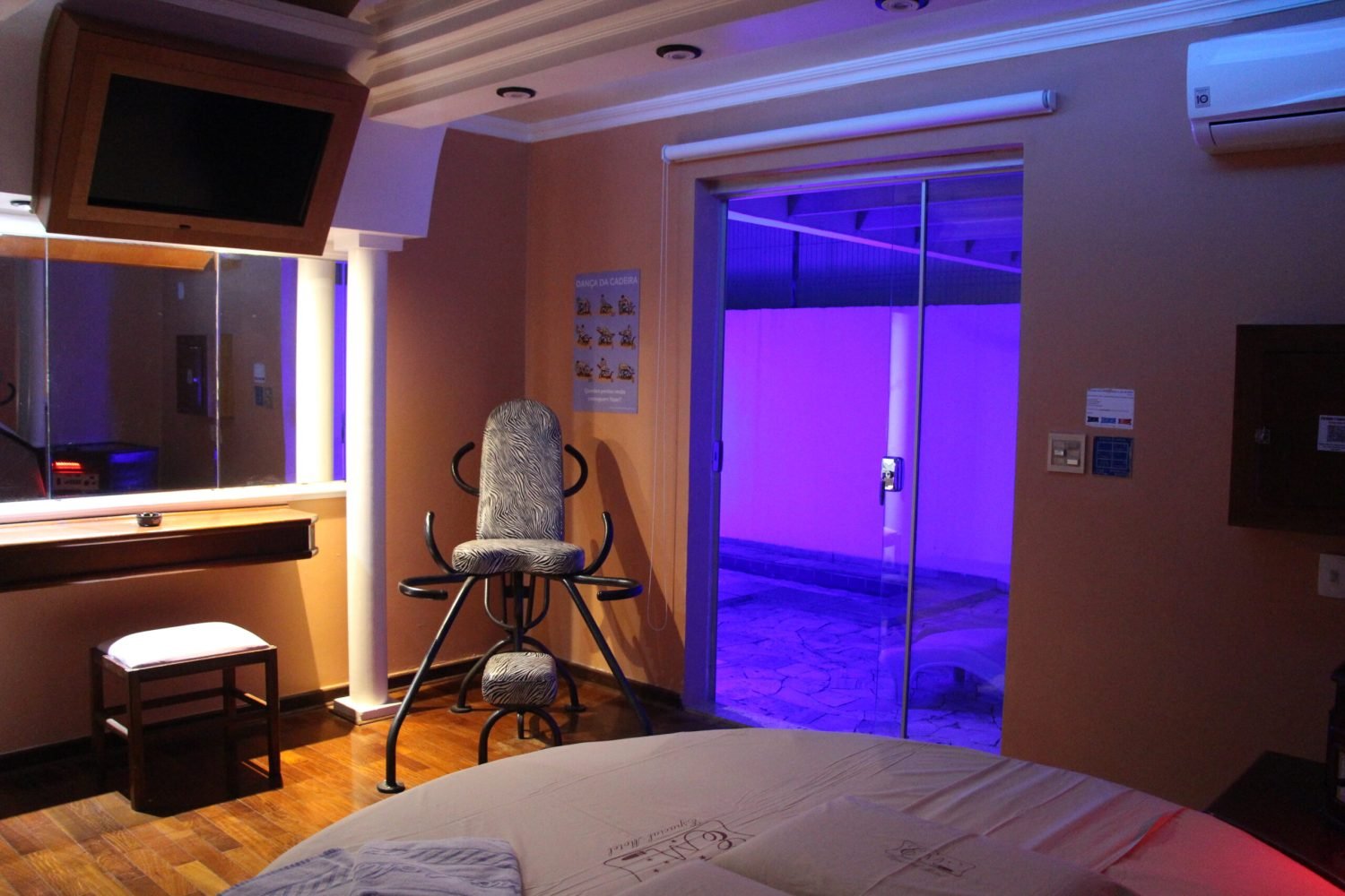 Glamour Super - Espacial (1)