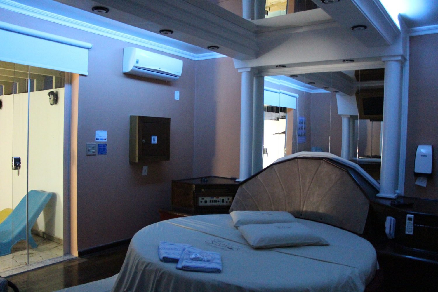 Glamour Super - Espacial (2)